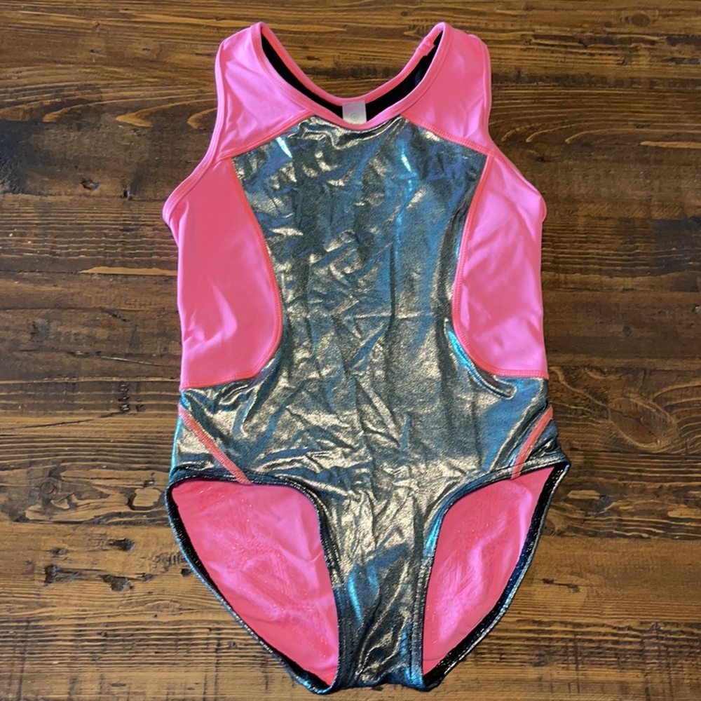 RARE Ivivva by lululemon bodysuit for Gymnastics size 12